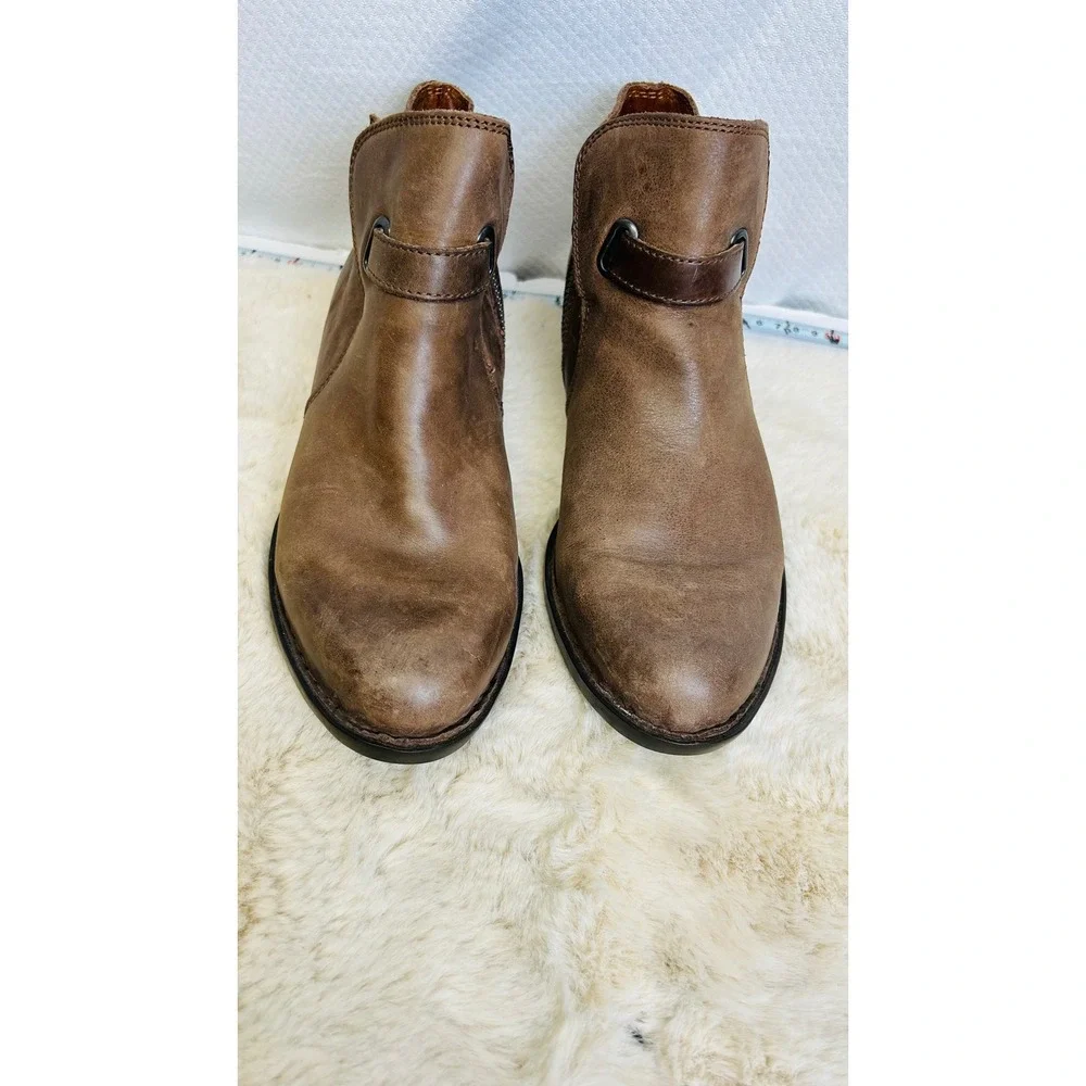 Born Womens Brown Distressed Leather Ankle Boots Buckle Booties F81504 US 7.5